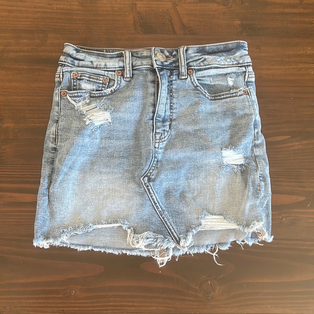 American Eagle Hi-Rise Mini Skirt Size 2